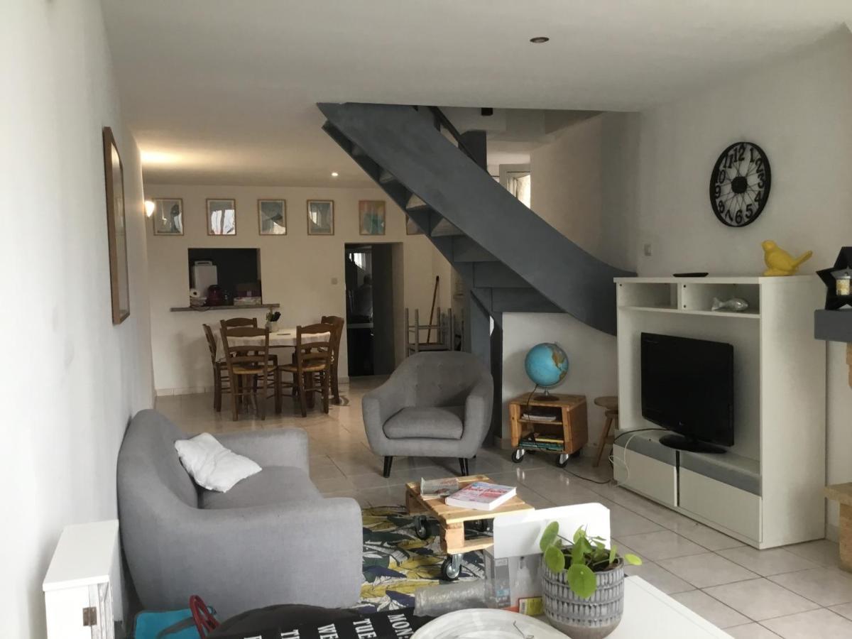 Maison De Centre Ville 6 Personnes Précigné Eksteriør bilde